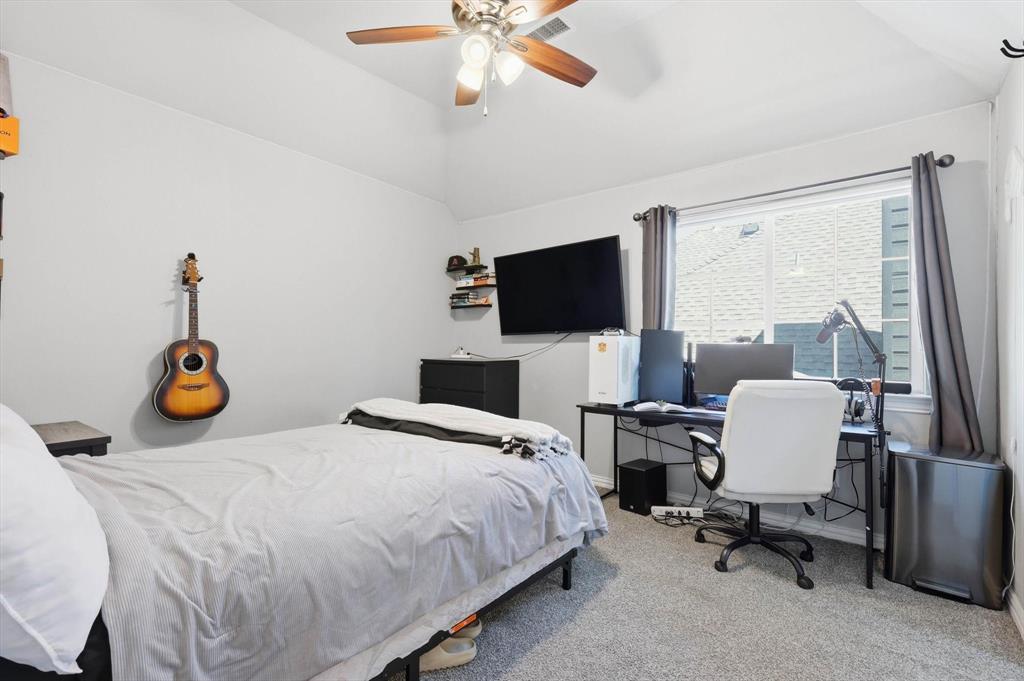 Wellington of Flower Mound - Residential