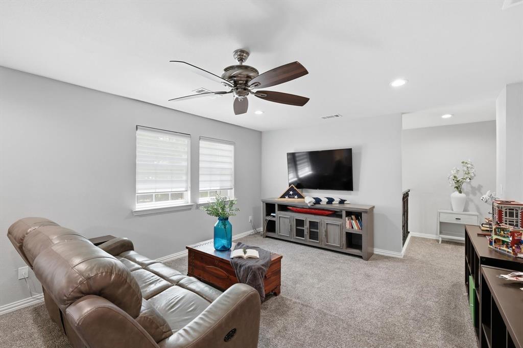 Wellington of Flower Mound - Residential