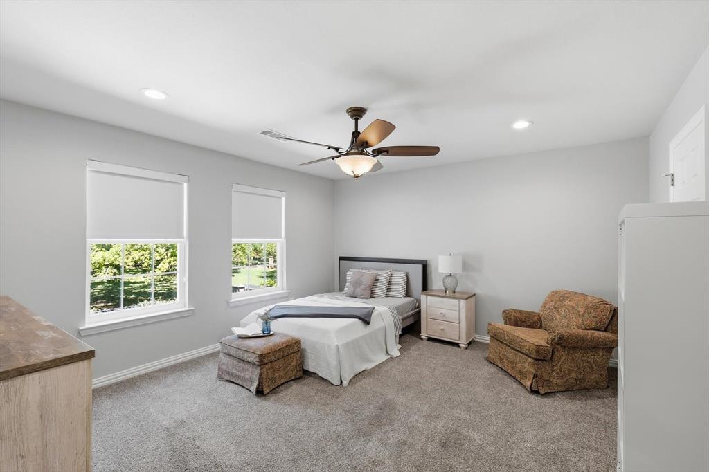 Wellington of Flower Mound - Residential