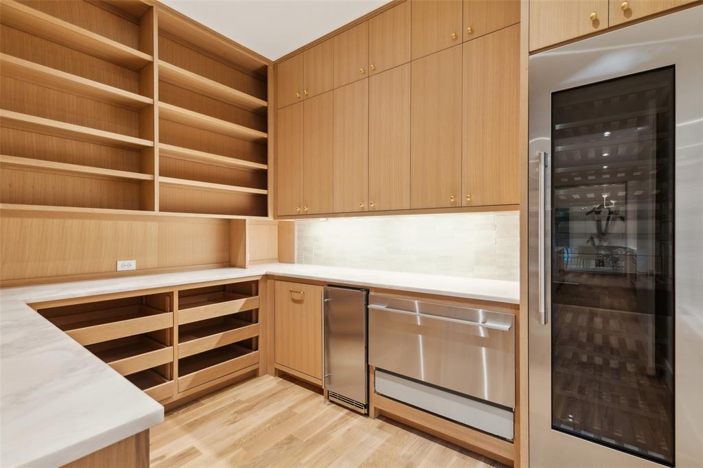 Lakeshore Hills Rev - Residential