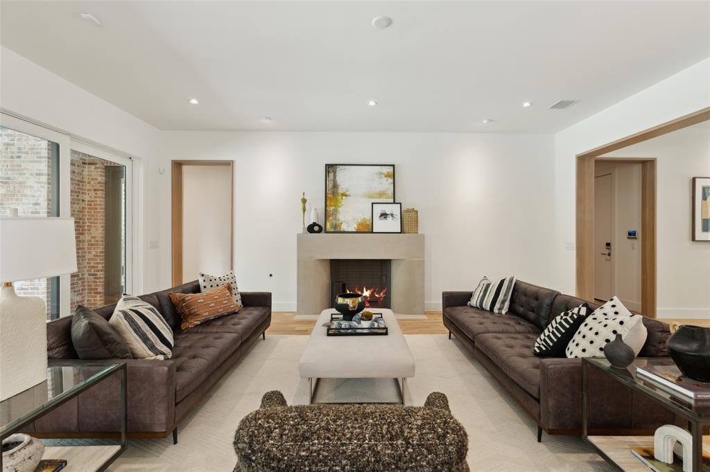 Lakeshore Hills Rev - Residential