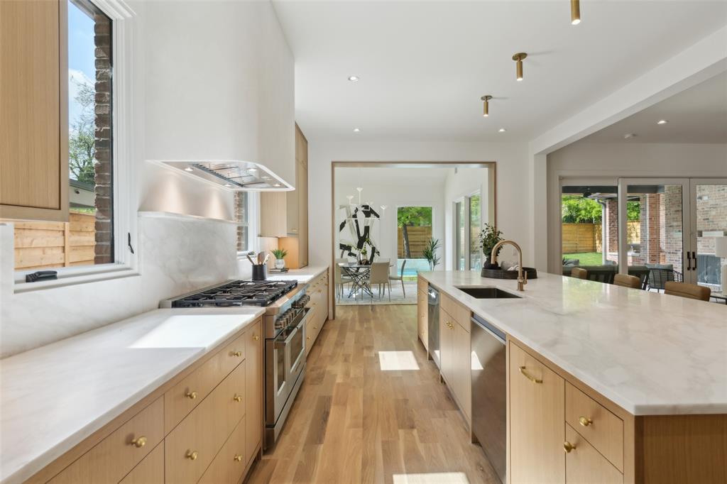 Lakeshore Hills Rev - Residential