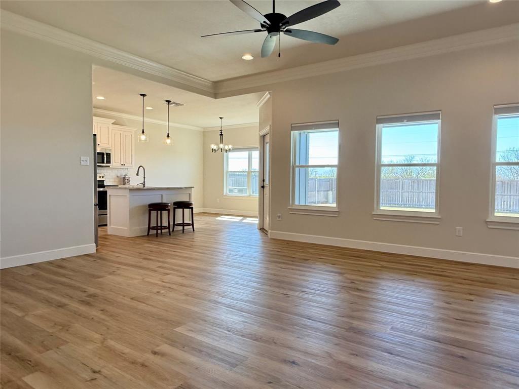 7526 Lake Ridge Parkway