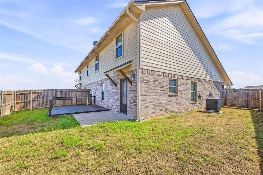907 Dart Court