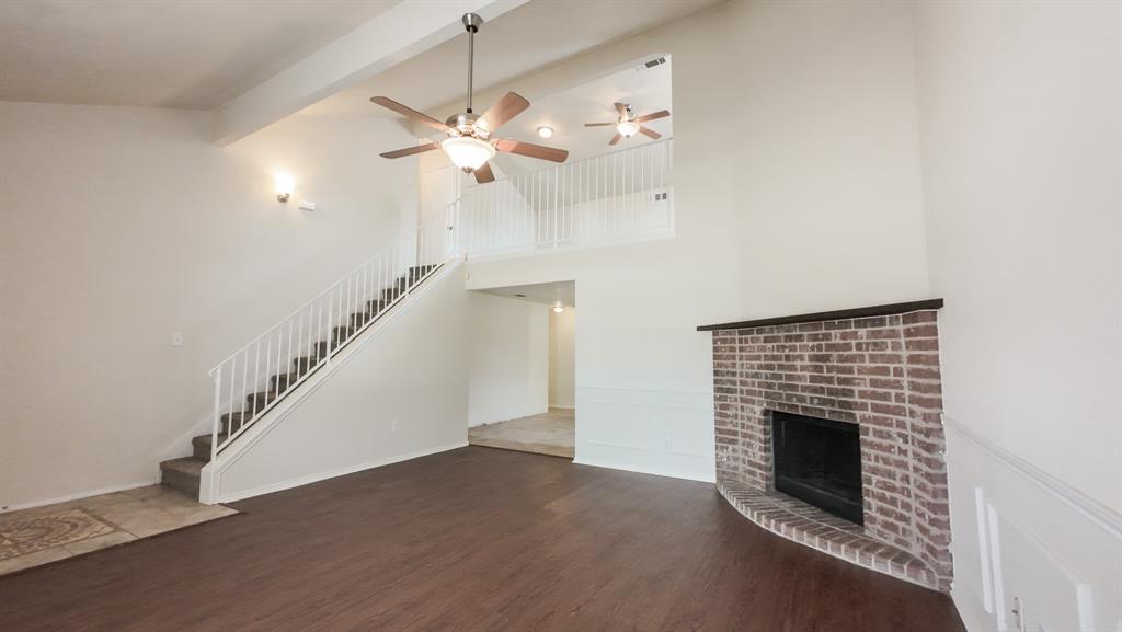 3216 Fountain Parkway