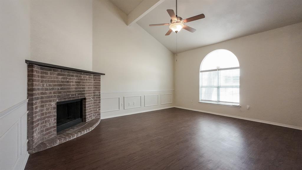 3216 Fountain Parkway