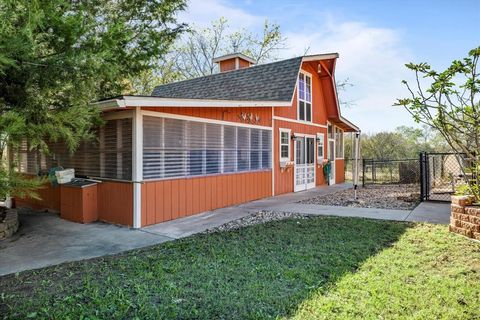 A home in Cleburne