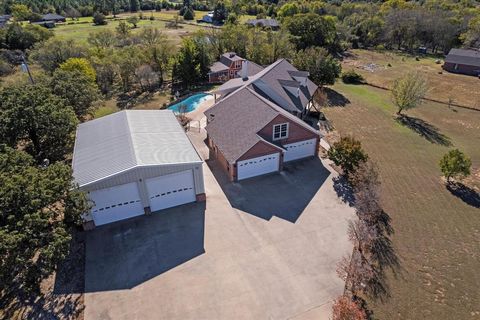 A home in Cleburne