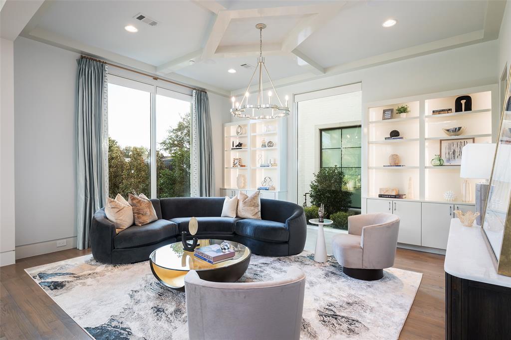 4052 Druid Lane