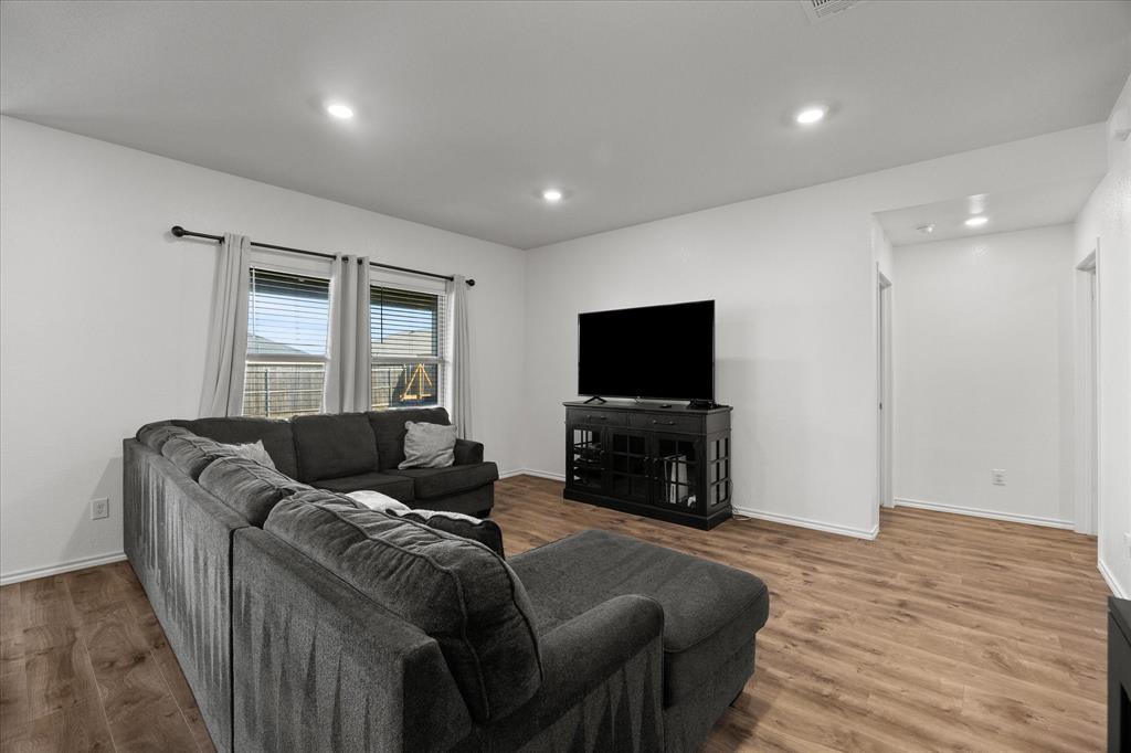 Magnolia Ph 3 - Residential Lease