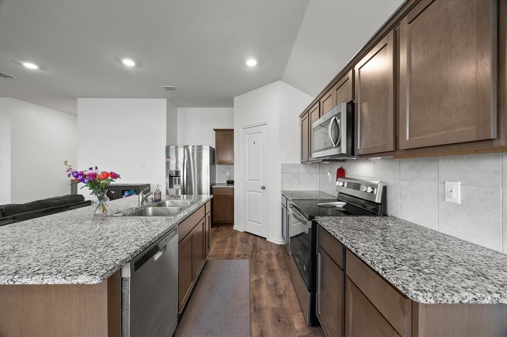 Magnolia Ph 3 - Residential Lease