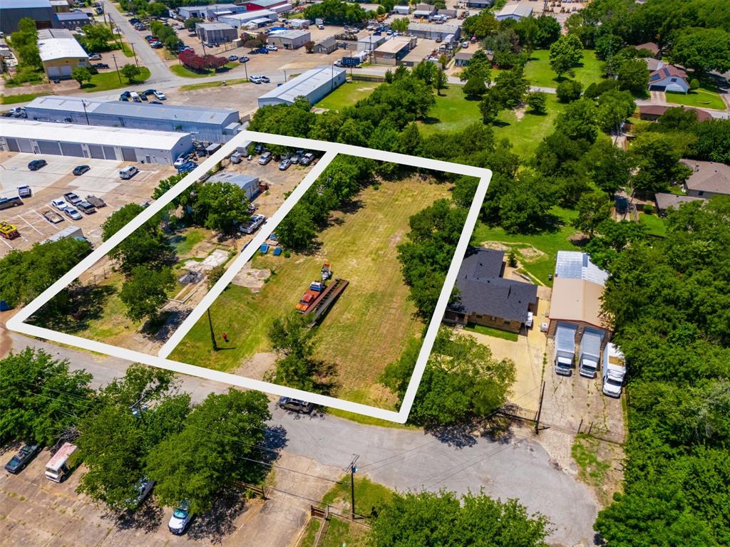 1218 Crestdell Drive