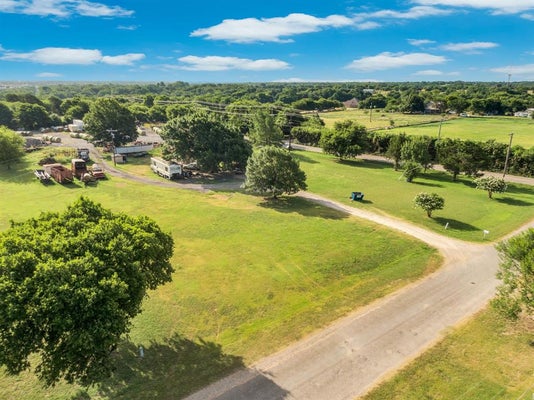 2040 HIGHRIDGE LN, MIDLOTHIAN, TX 76065 - Image cc513bdc37f6b40df81fc3fe1dd4ecf7/3268768906