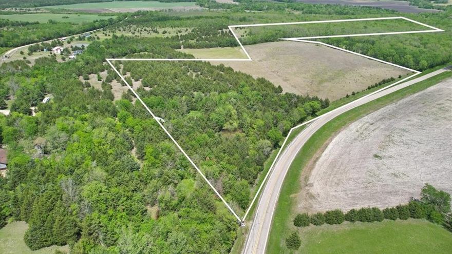 This hidden gem is over 43 acres of pasture and wooded area... just 15 minutes away from the world famous Paris Texas. Whether you want a place to raise cattle, hunt wildlife or build your weekend getaway, you've come to the right place. The owners were halfway done building a two-story cabin, which leaves you with an open canvas to complete it. Water and electricity are onsite. Schedule a visit today!