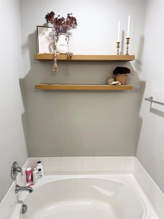 Gateway Parks - Residential Lease