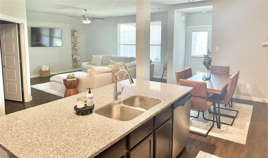 Gateway Parks - Residential Lease