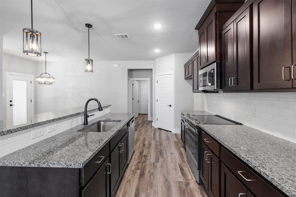 Godley Cottages - Residential