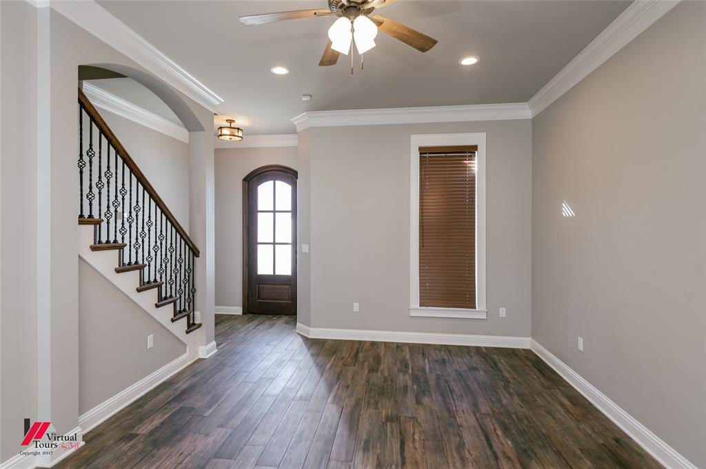 6899 White Tail Lane
