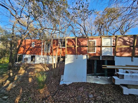 A home in Granbury