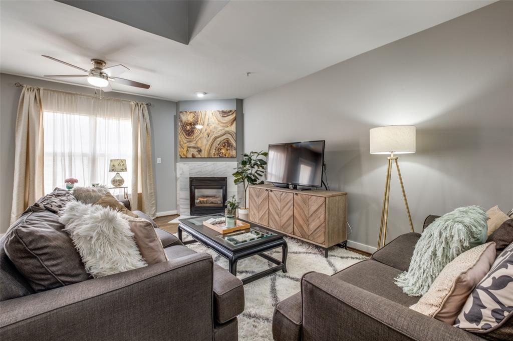 3922 Gilbert Avenue 220
