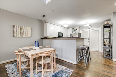 3922 Gilbert Avenue 220 Dallas TX 75219