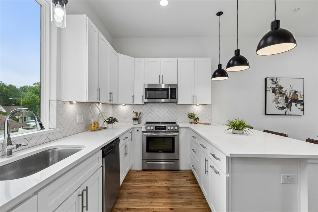 Munger Place - Residential