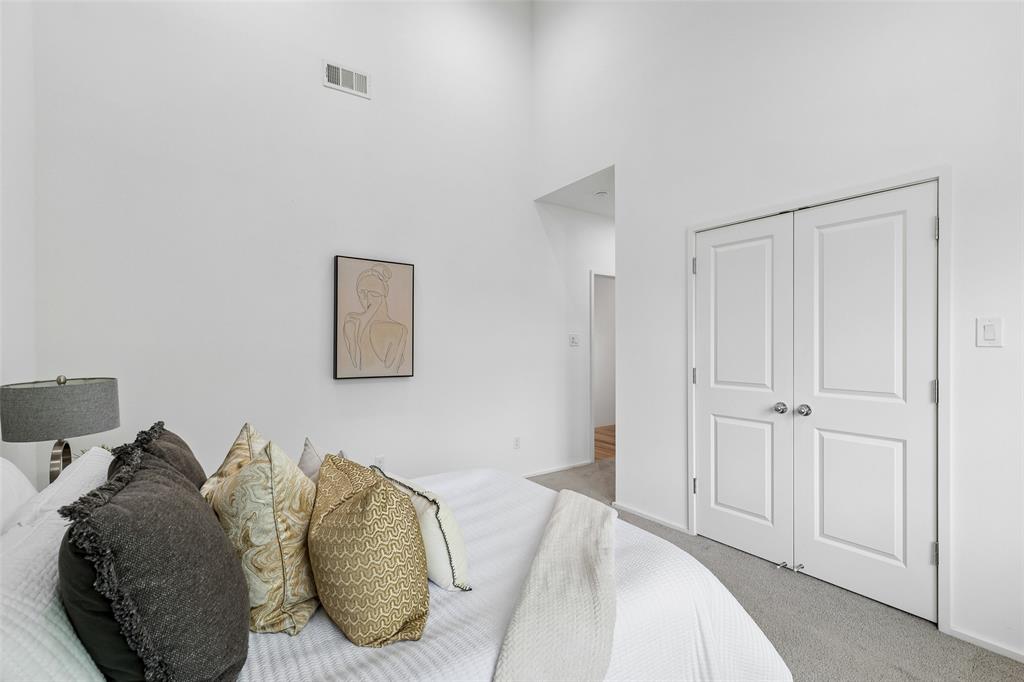 Munger Place - Residential
