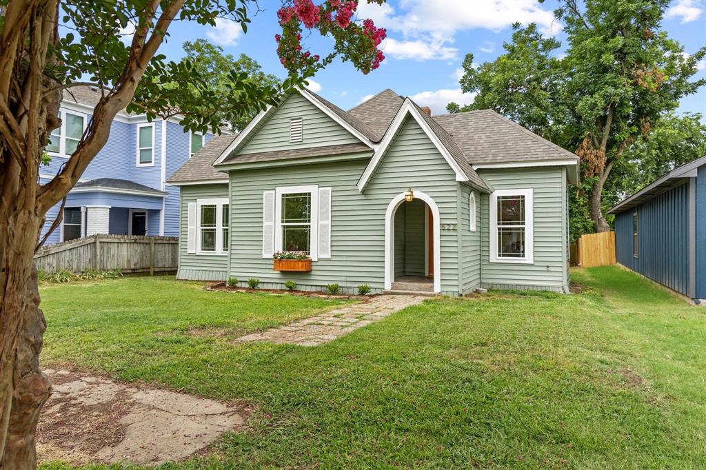 622 W Owing Street