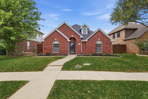 Photo of 1846 Crosshaven Drive, Lewisville, TX 75077 (MLS # 21222331)