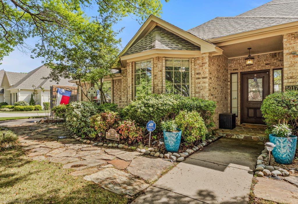 5017 River Bluff Drive