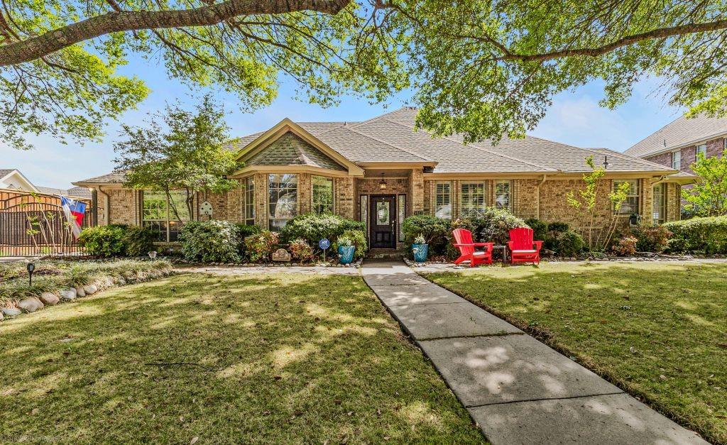 5017 River Bluff Drive