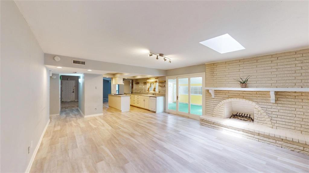 2810 Dove Meadow Drive