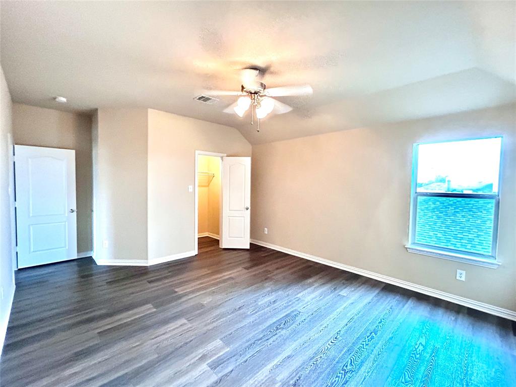 Summit View Lake 01 - Residential Lease