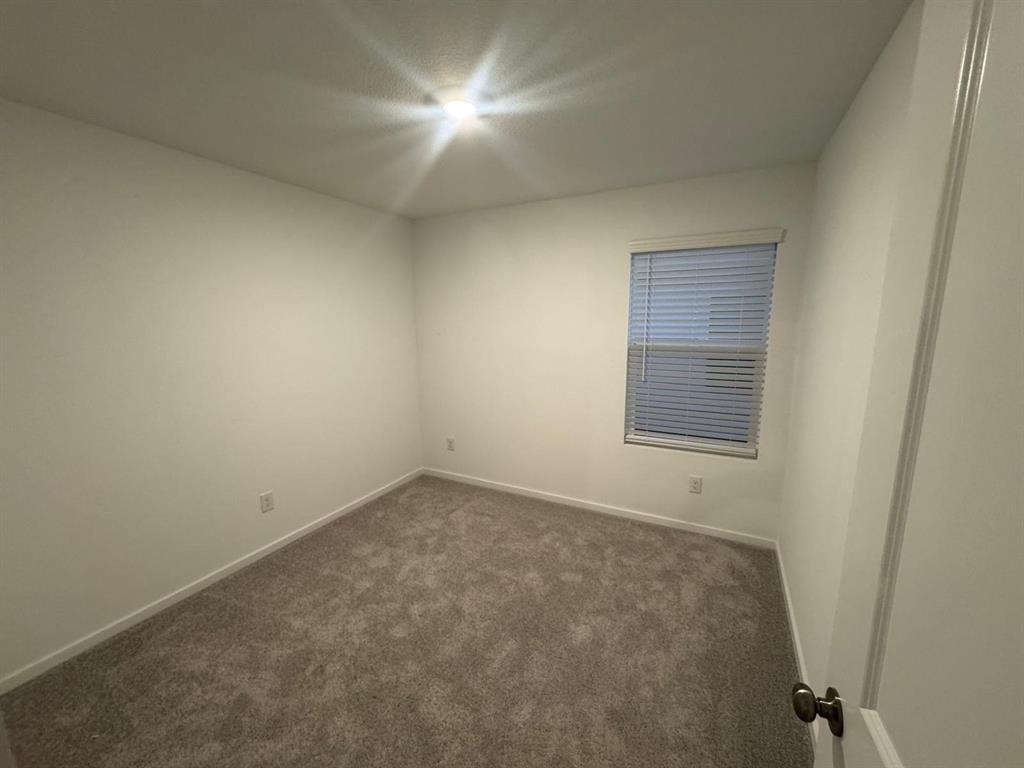 Foree Ranch Ph 3 - Residential Lease