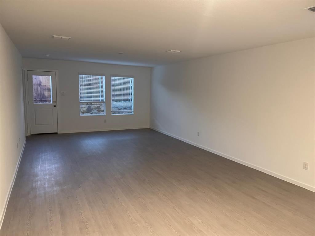 Foree Ranch Ph 3 - Residential Lease