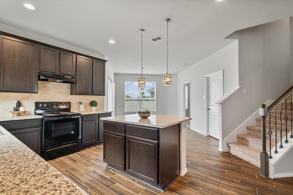 Harbor Village At Providence P - Residential