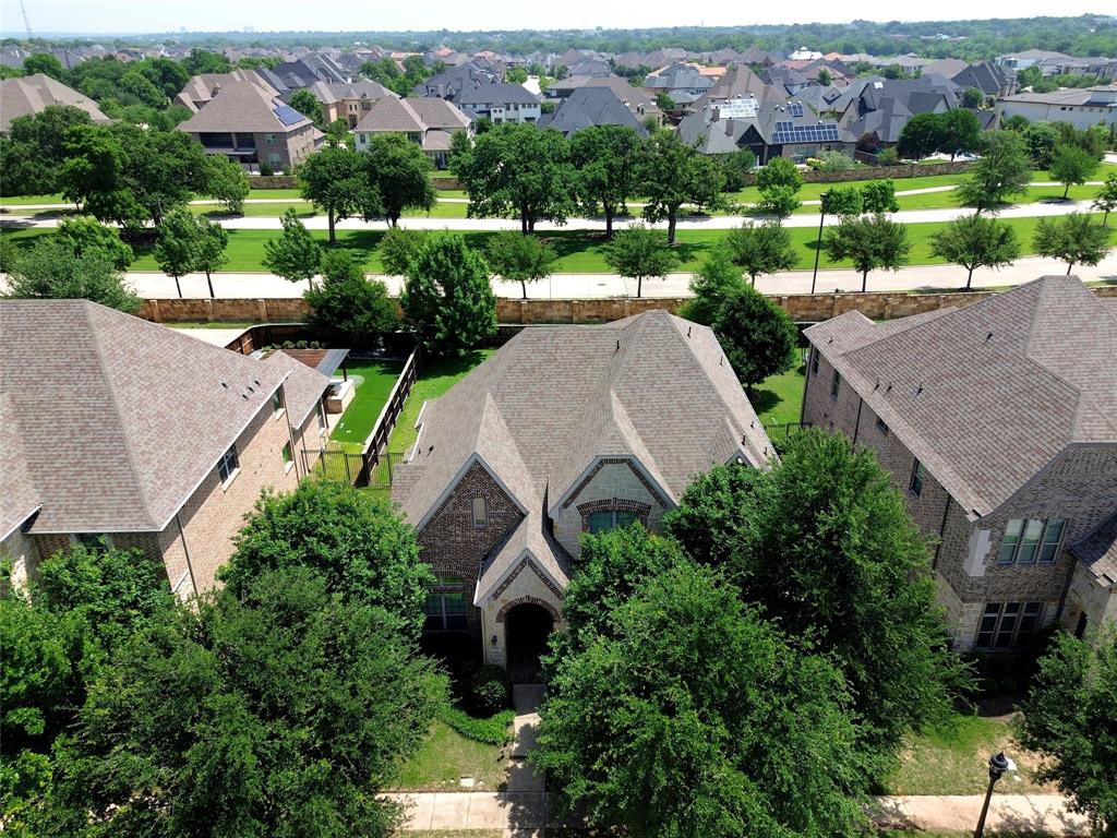 800 Orleans Drive
