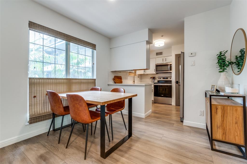 4303 Buena Vista Street 206