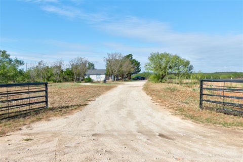 Photo of 1216 County Road 349, Merkel, TX 79536 (MLS # 21394465)