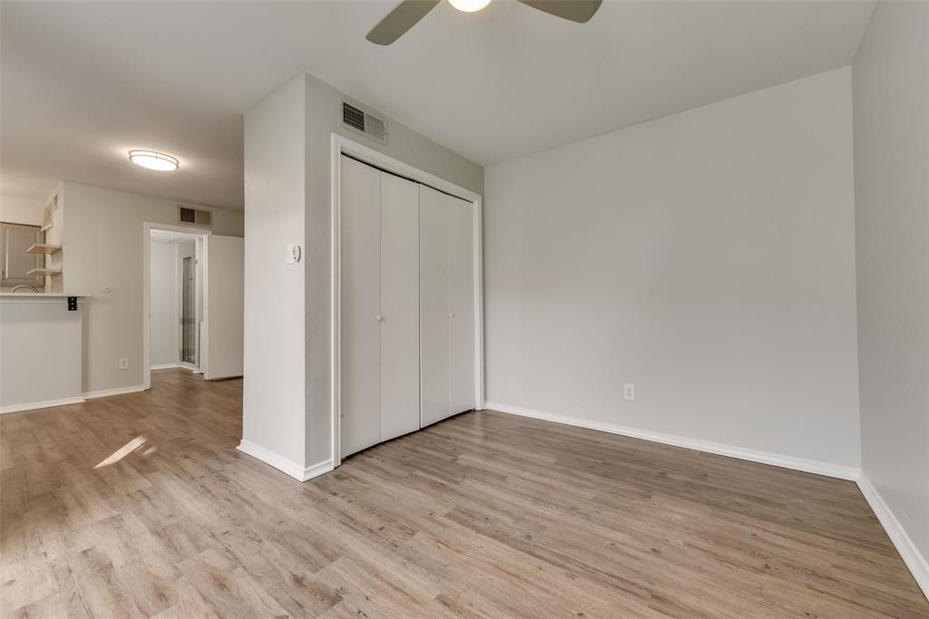 University Park Condo - Residential
