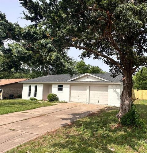 6900 Windy Hill Road Forest Hill TX 76140
