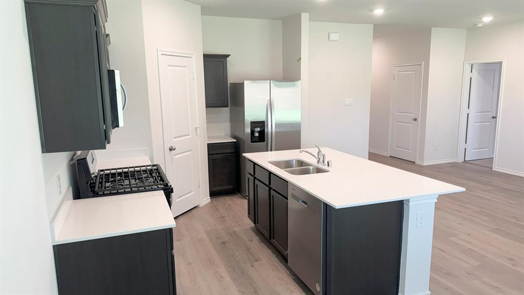 Three Oaks - Residential