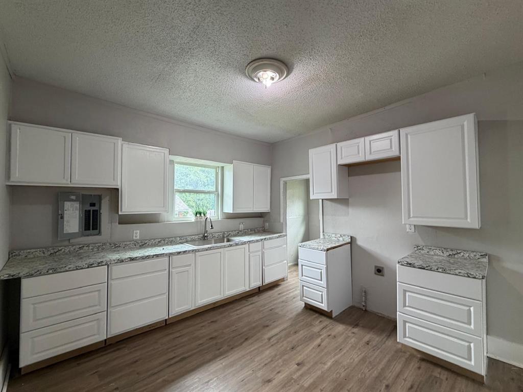 Hitt - Residential