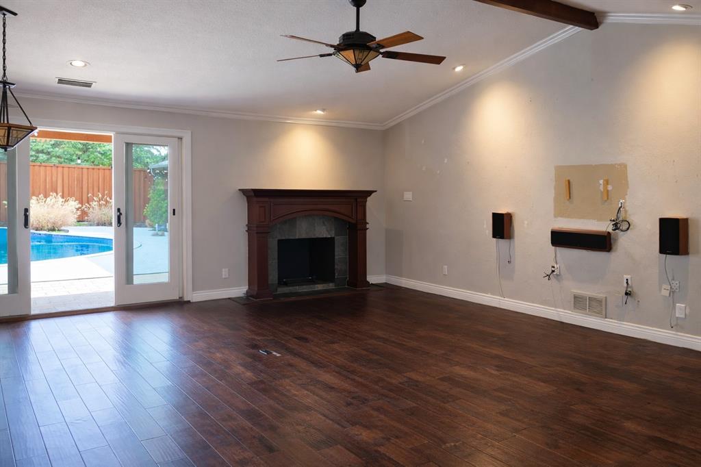 Prestonwood 03 - Residential