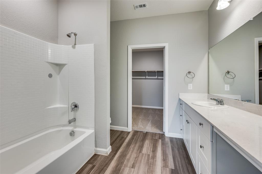 Villages Edgecliff - Residential