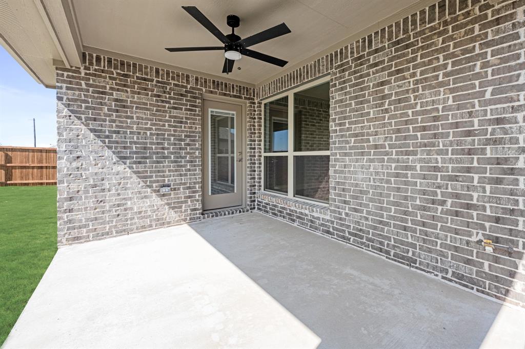 Stone River Glen 50s - Residential