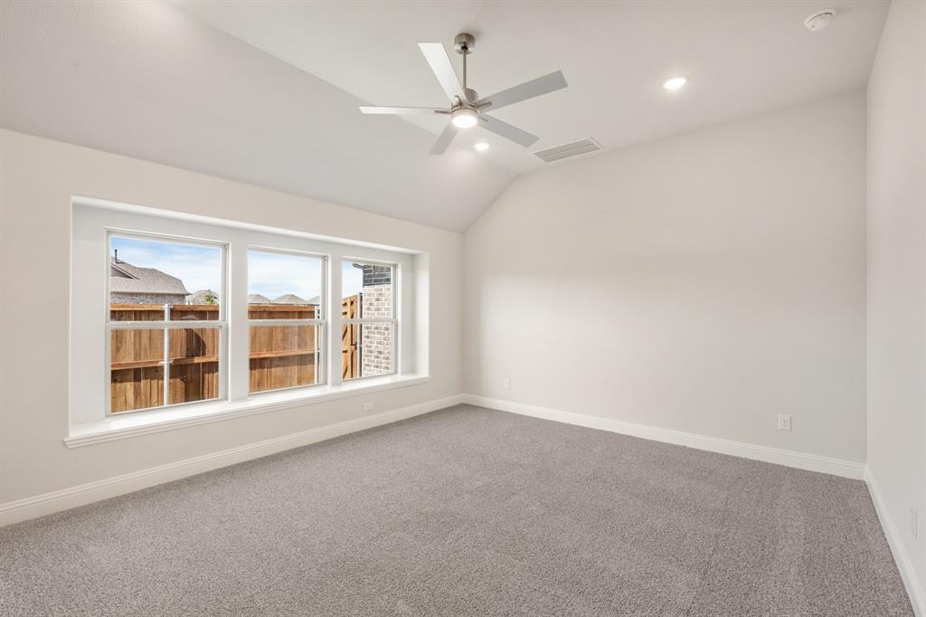 Stone River Glen 50s - Residential