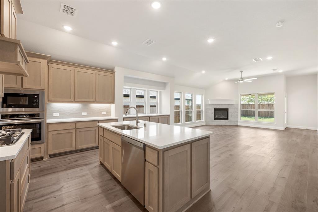 Stone River Glen 50s - Residential