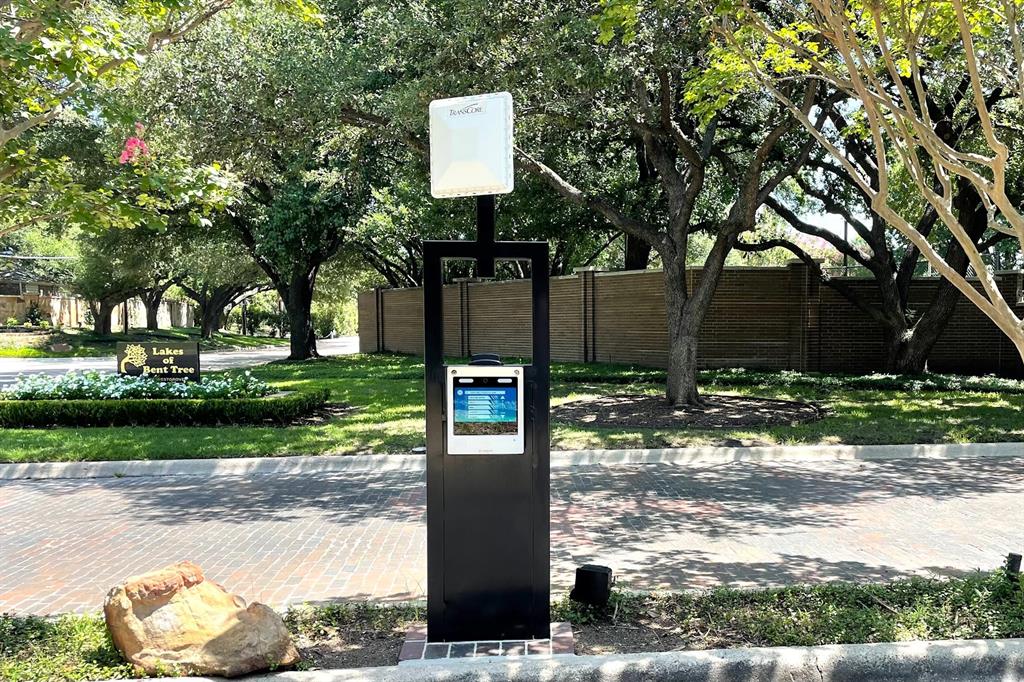 Lakes Of Bent Tree Condo - Residential