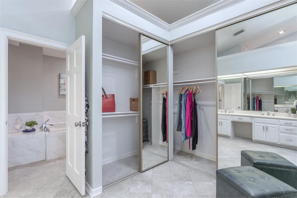 Lakes Of Bent Tree Condo - Residential